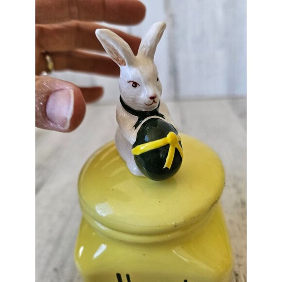 Harrods Easter canister bunny rabbit spring yellow Knightsbridge vintage unique - Picture 6 of 9